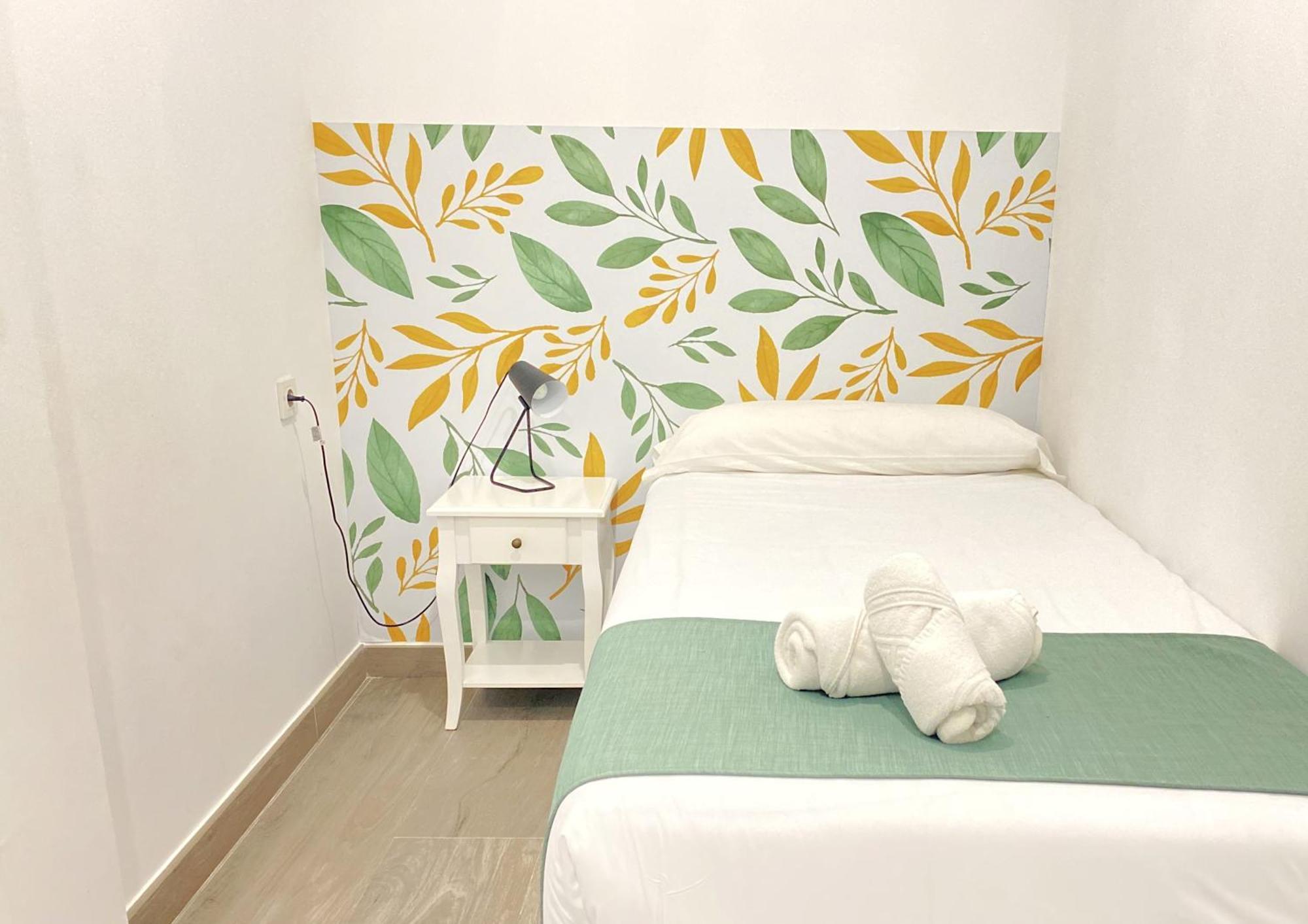 Apartamentos Estemar Бенидорм Экстерьер фото
