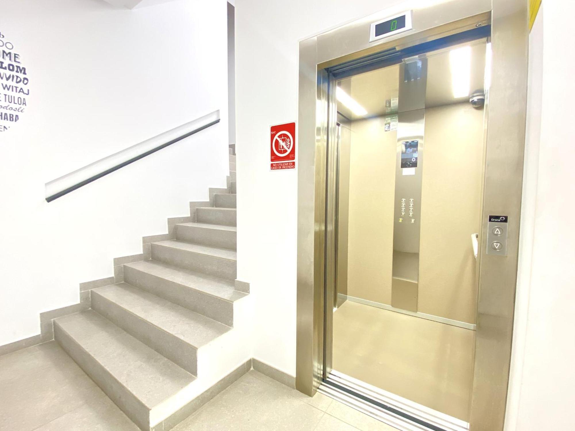 Apartamentos Estemar Бенидорм Экстерьер фото